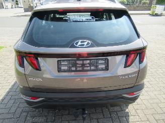 Schadeauto Hyundai Tucson 1.6CRDI 84.900km VirtualCockpit Climatronic Navi Camera Tempomat Parktronic.... 2021/5