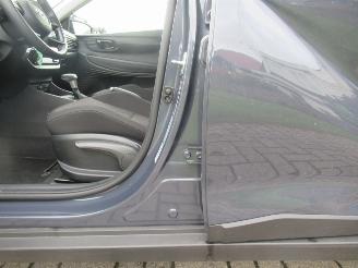 Hyundai Bayon 1.0T-GDI AUT. 48V-MildHybrid 5400km!! VirtualCockpit Climatronic Navi Camera CruiseControl Pdc LineAssist picture 8