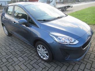 Ford Fiesta 1.0 Ecoboost Start&Stop  Airco CruiseControl Parktronic  Stoel/Stuur Verwarming picture 2