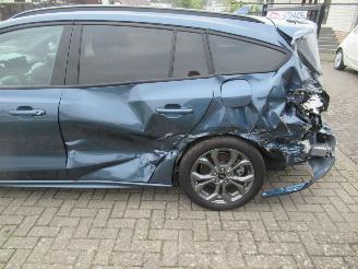 Ford Focus 1.0Ecoboost 155pk AUT. M-Hybrid  ST-LINE X Climat Navi Camera Stoel/StuurVerwarming..... picture 4