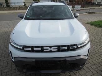 Vaurioauto  passenger cars Dacia Duster Tce/Eco-G Benzine/Lpg   Airco Navi Camera Led CruiseControl Pdc..... 2025/9