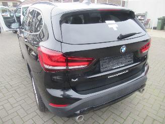 damaged passenger cars BMW X1 S-Drive18d 2.0D AUT. Climatronic  Leer  Navi  Camera  StoelVerwarming........ 2022/1