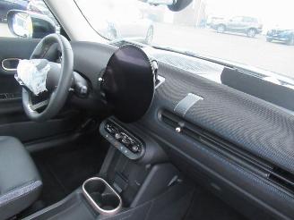 Mini Cooper Cooper C 1.5 Aut. 7.817km!! Climatronic HalfLeer Navi Camera Panorama-D Head-Up Stoel/Stuur-Verwarming... picture 14