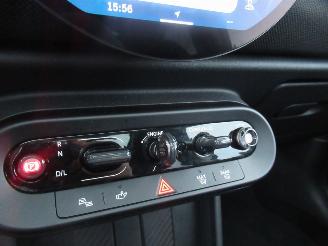 Mini Cooper Cooper C 1.5 Aut. 7.817km!! Climatronic HalfLeer Navi Camera Panorama-D Head-Up Stoel/Stuur-Verwarming... picture 22