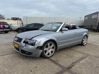 Schadeauto Audi A4 3.0 v6 Cabriolet 2005/3