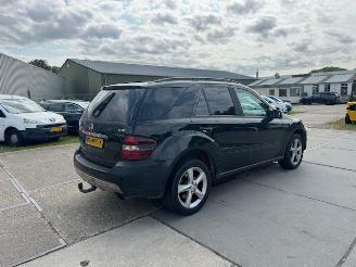 Mercedes Ml-klasse 320 CDI picture 3