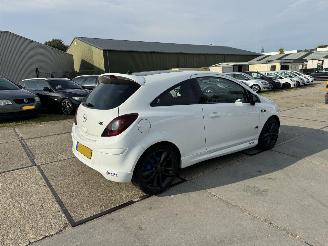 Opel Corsa 1.4 16v Edition picture 3