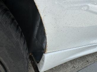 Opel Corsa 1.4 16v Edition picture 17