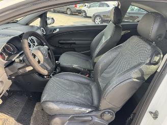 Opel Corsa 1.4 16v Edition picture 5