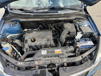 Kia Cee d 1.6 CVVT X-tra Sporty Wagon picture 11