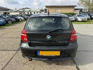 BMW 1-serie 116i picture 13