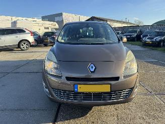 Renault Grand-scenic 2.0 Aut. Privilege picture 17