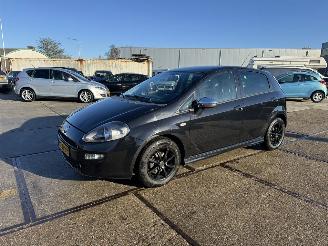 skadebil auto Fiat Punto Evo 0.9 TwinAir Sport 2013/2