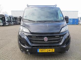  Volkswagen Amarok 2000 diesel pick-up 2020/10