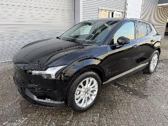 škoda osobní automobily Volvo EX30 EX30 Single Motor Extended Range 2025/4