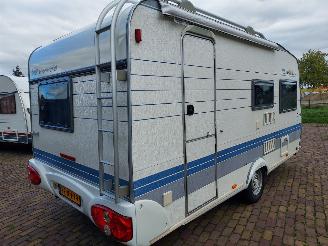 Hobby  440 SF + Voortent en luifel picture 3