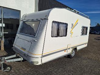 krockskadad bil caravan Knaus  GERESERVEERD  420 As good as gold Mover Tent 2003/7