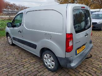 Citroën Berlingo GERESERVEERD   1.6 HDI picture 5