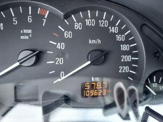 Opel Corsa 1.2 AUTOMAAT  109000KM !!! picture 6