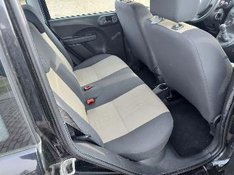 Fiat Panda 1.2 + Apk 121000km picture 8