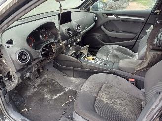 Audi A3 1.4 tfsi sline picture 9