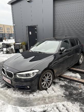 skadebil auto BMW 1-serie F20 2018/10