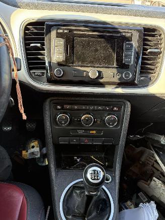 Volkswagen Beetle Cabriolet picture 9