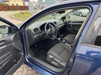 Volkswagen Golf 1.6 TDI  77kw AIRCO picture 11