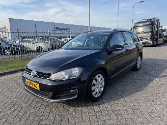 škoda osobní automobily Volkswagen Golf 1.2 TSI Highline Navi - Clima 2015/1
