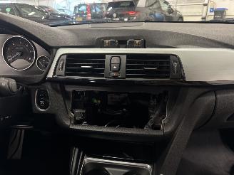 BMW 3-serie 330 D Aut. M-Sport picture 16