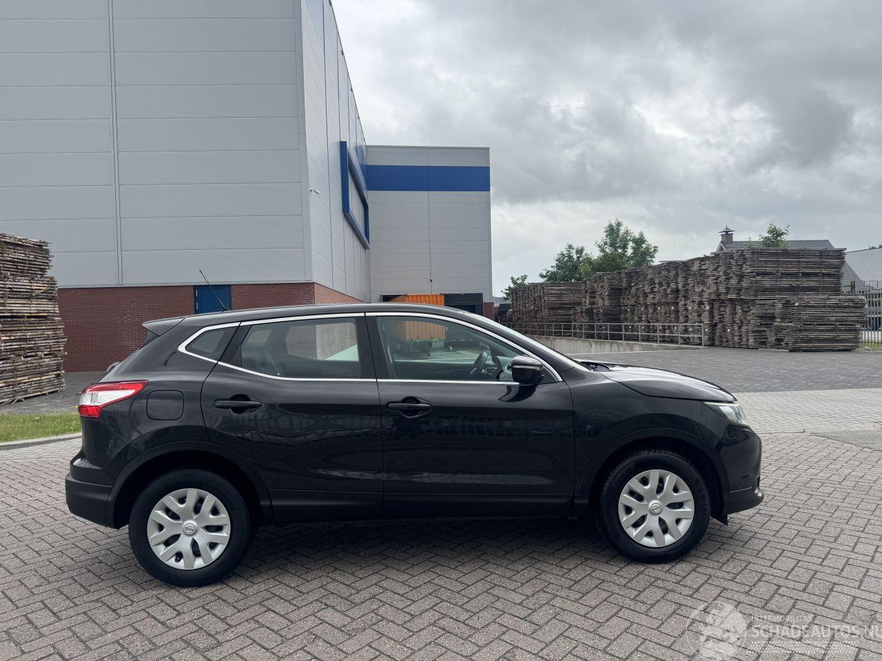 Nissan Qashqai 1.5 DCI  81Kw AIRCO
