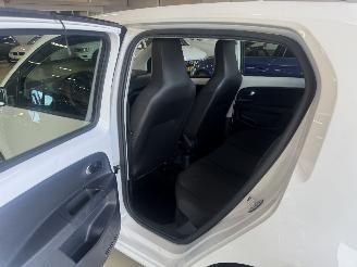 Volkswagen Up! 1.0 44kw AIRCO picture 15