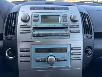 Toyota Corolla-verso 1.8 VVT-i   Aut.  7-Persoons CLIMA picture 14