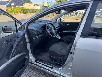 Toyota Corolla-verso 1.8 VVT-i   Aut.  7-Persoons CLIMA picture 9