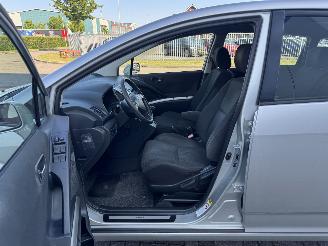 Toyota Corolla-verso 1.8 VVT-i   Aut.  7-Persoons CLIMA picture 10