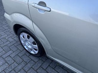 Toyota Corolla-verso 1.8 VVT-i   Aut.  7-Persoons CLIMA picture 23