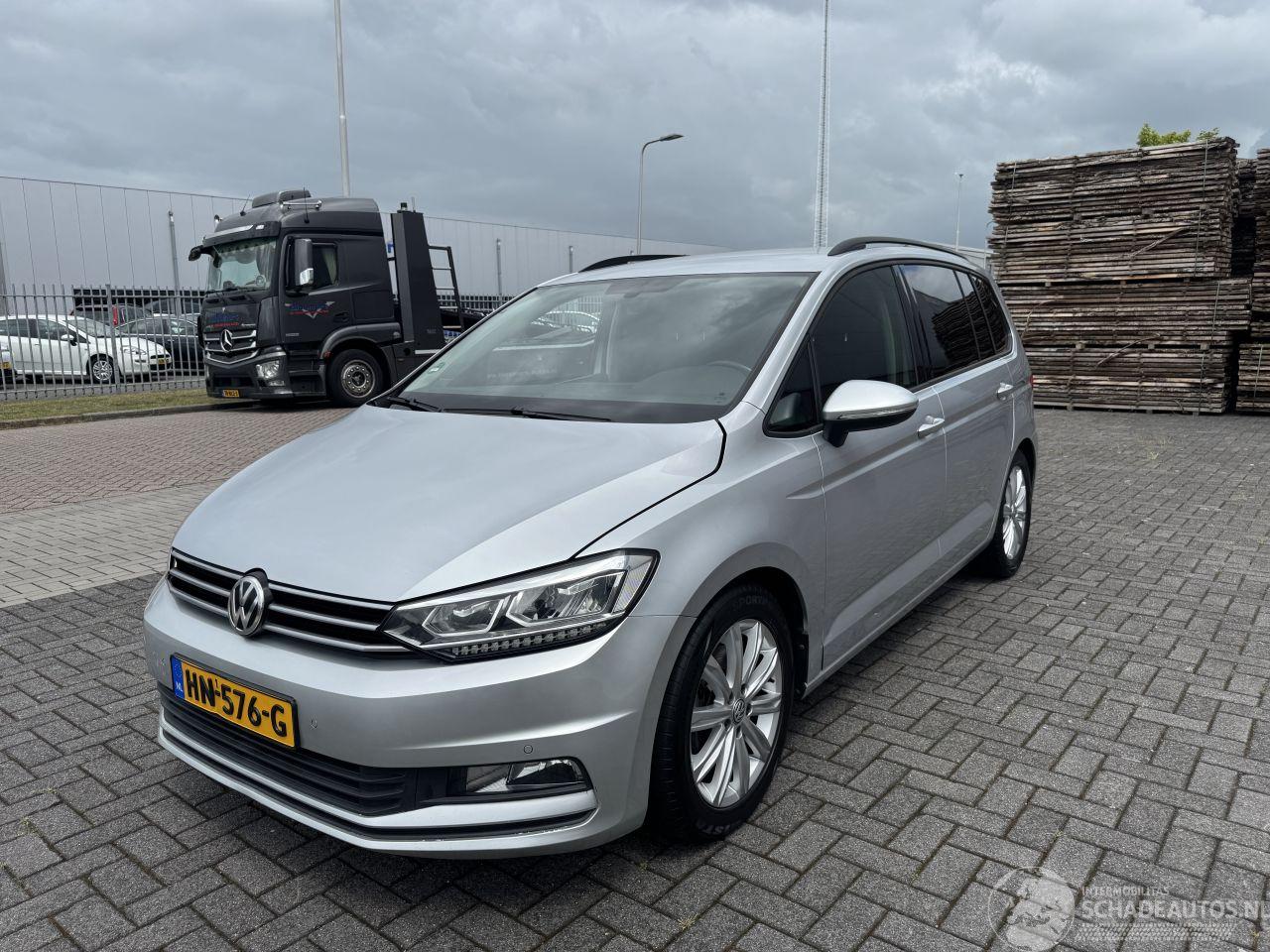 Volkswagen Touran 1.4 TSI 110kw 7-Persoons