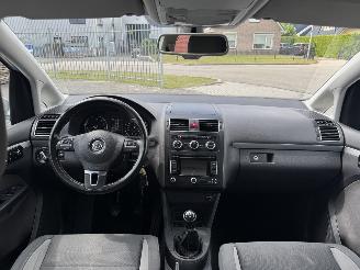 Volkswagen Touran 1.4 TSI 103Kw Clima - Navi picture 13