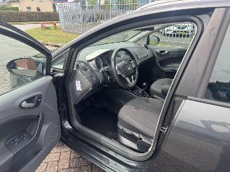 Seat Ibiza 1.4 style Clima picture 9