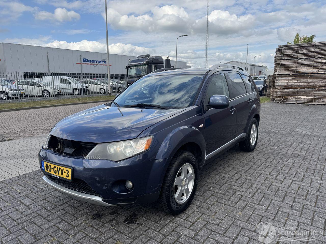 Mitsubishi Outlander 2.4 Intro Edition
