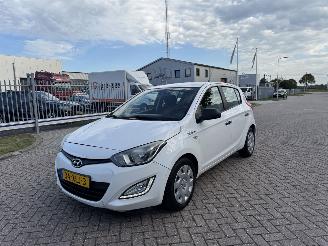 škoda osobní automobily Hyundai I-20 1.2 i  63kw Airco 2012/6