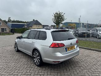 Volkswagen Golf 1.6 TDI DSG Highline picture 6