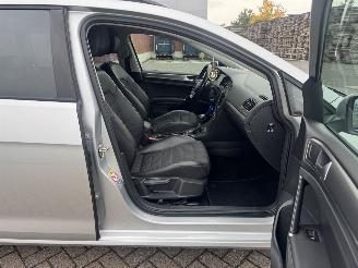 Volkswagen Golf 1.6 TDI DSG Highline picture 17