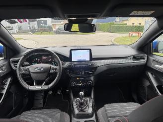 Ford Focus 1.0 Ecoboost ST Line picture 13