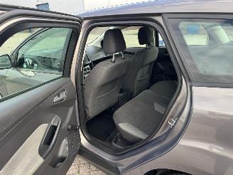 Ford Focus 1.6 TDCi 77Kw Airco Euro5 picture 10