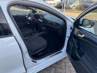 Ford Focus 1.0 Ecoboost ST Line picture 17