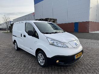uszkodzony samochody ciężarowe Nissan E-NV200 Optima 40kWh  AIRCO 2020/12
