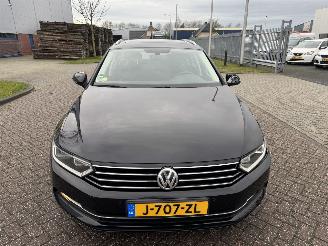 Volkswagen Passat 1.6 TDI Clima - Navi picture 7