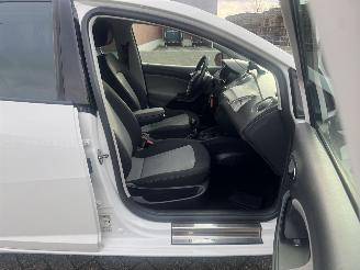 Seat Ibiza 1.2 TSI 63Kw Clima - Navi picture 18