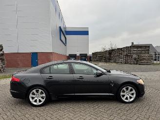 Jaguar XF 3.0 D V6 Luxury picture 5